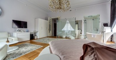 White Suite
